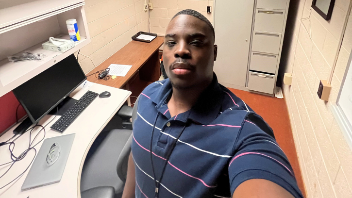 FOSSI Scholar James Howell (Tennessee State) spent the summer as a mechanical engineering intern at Chemours Chambers Works site in Deepwater, NJ. 
